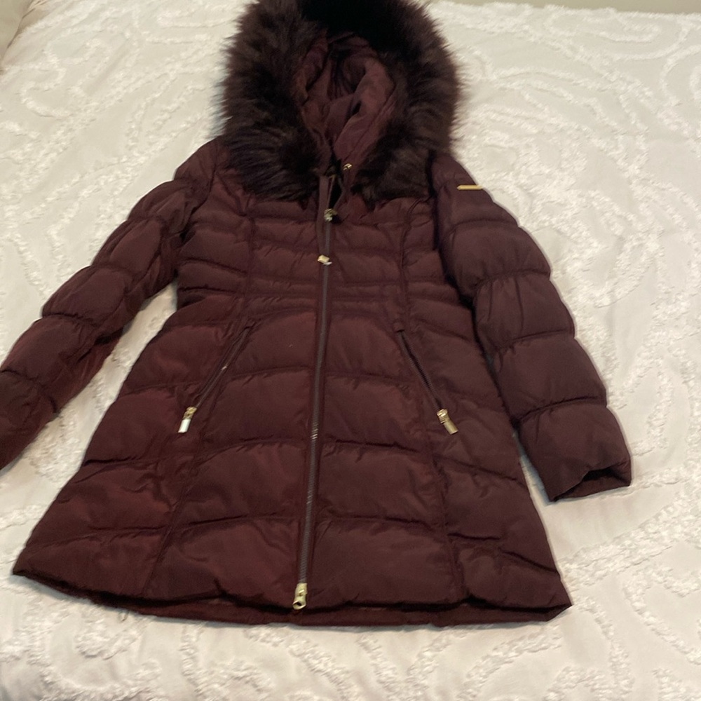 Puffer Coat with Faux Fur around hood